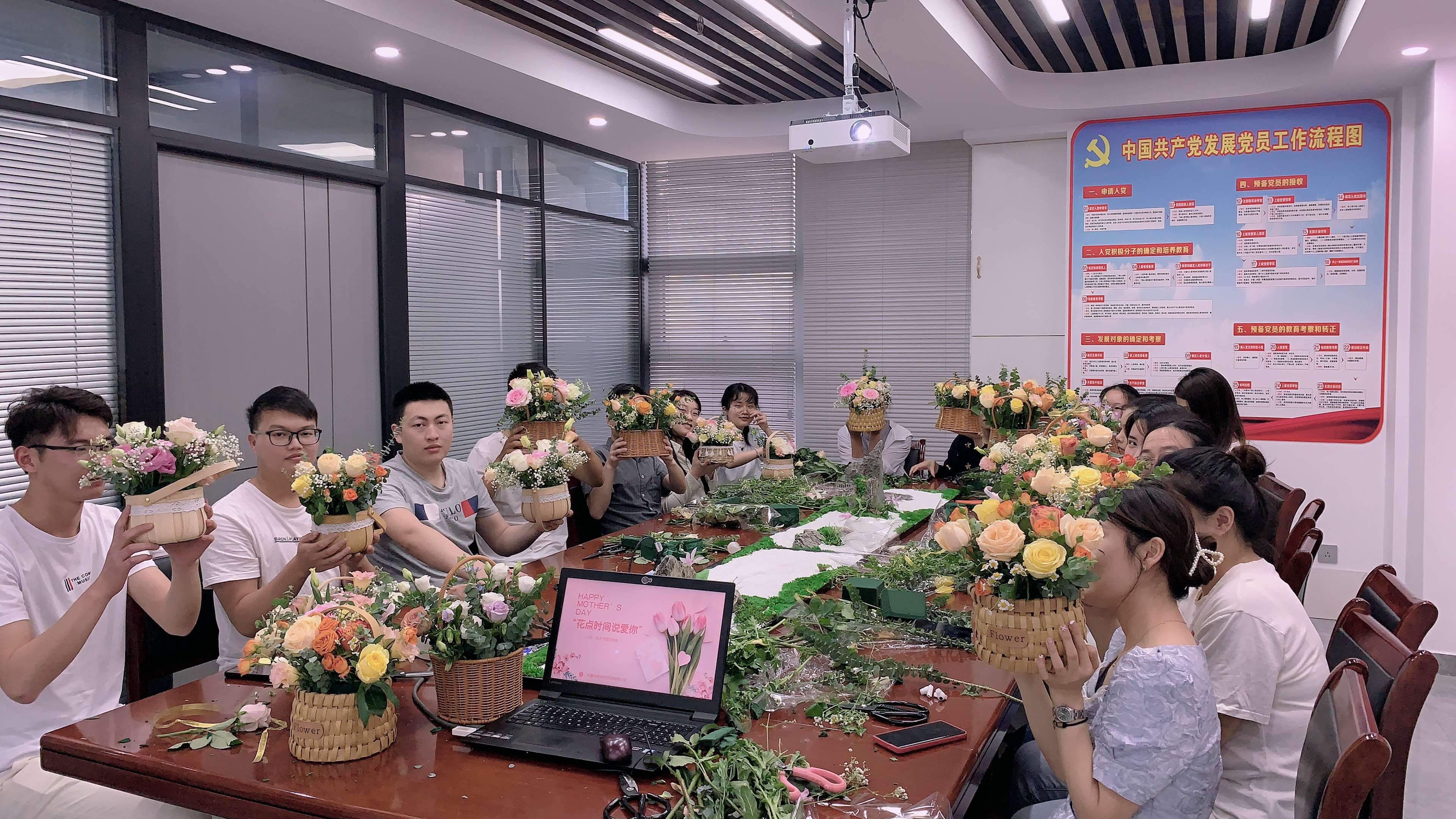 愛媽媽，不止是今天